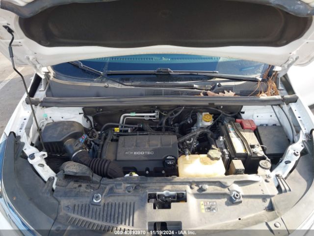 3GNCJKSB8LL242506 Chevrolet Trax Fwd Ls