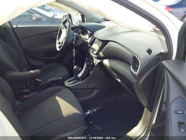 3GNCJKSB8LL242506 Chevrolet Trax Fwd Ls