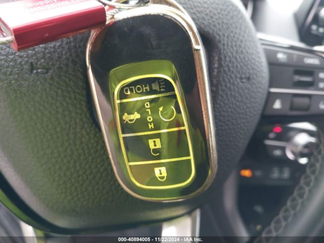 2HGFE1F98NH309923 Honda Civic Touring