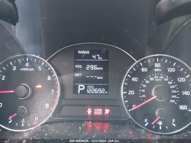 KNAFX4A69E5209597 KIA FORTE LX