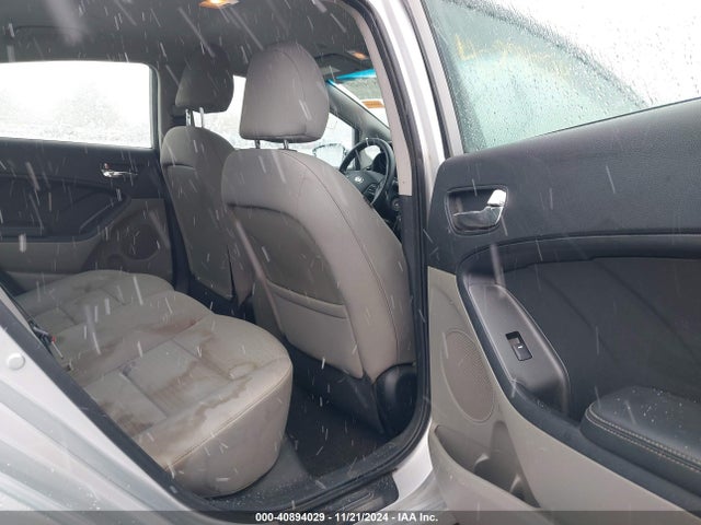 KNAFX4A69E5209597 KIA FORTE LX
