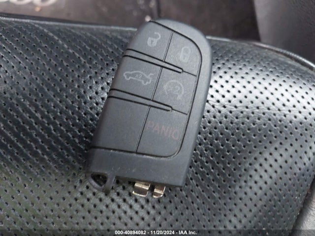 Chrysler 300C 2016 2C3CCAEG2GH128380 Image 11