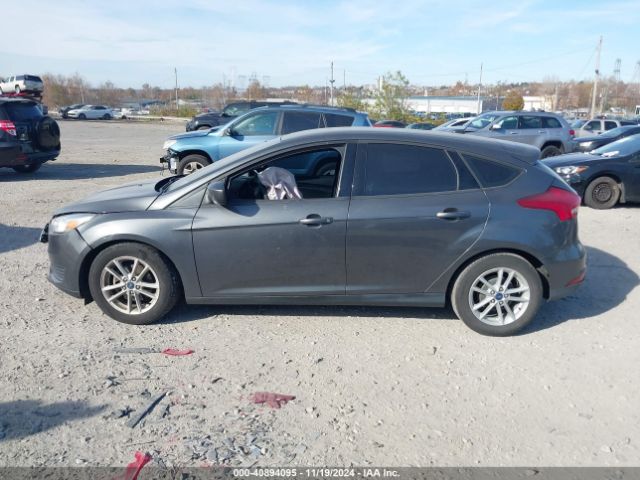 1FADP3K28JL281905 Ford FOCUS SE