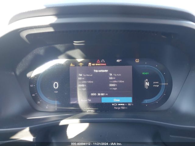 2021 VOLVO XC40 RECHARGE PURE ELECTRIC YV4ED3UR5M2586478 Photo 6