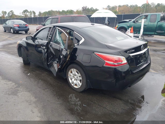 Nissan Altima 2.5 S 2015 1N4AL3AP5FN348550 Image 3