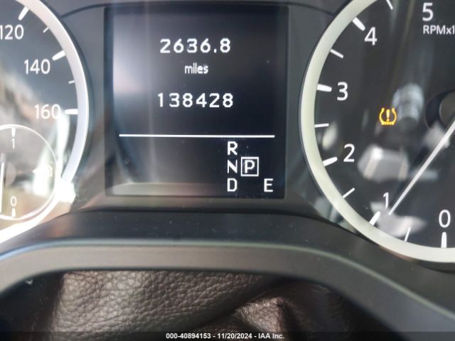 SJKCH5CP0HA033918 Infiniti QX30