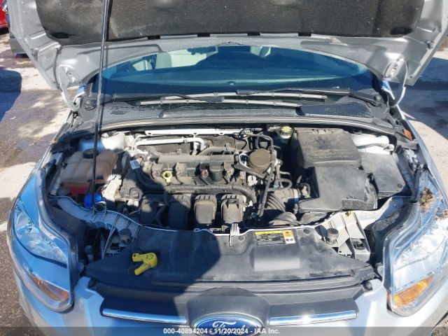 1FADP3F28EL228864 Ford FOCUS SE