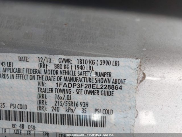 1FADP3F28EL228864 Ford FOCUS SE