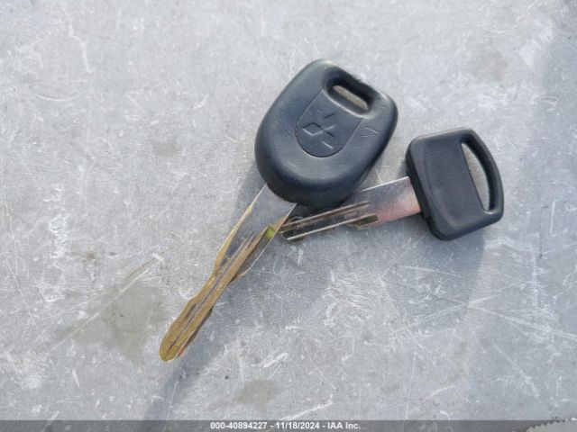 2004 MITSUBISHI ENDEAVOR 4A4MN31S14E047365 Photo 10