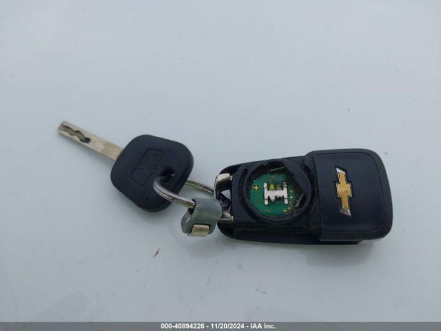 2G1105SA4H9169147 Chevrolet IMPALA 1LT