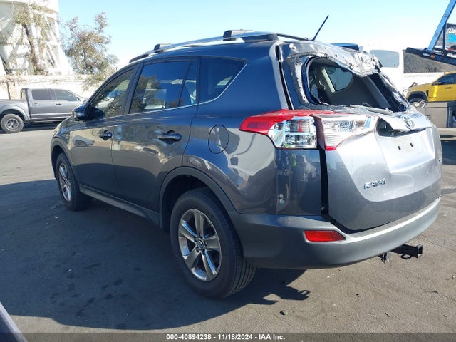 Toyota Rav4 Xle 2015 JTMWFREV7FD070579 Image 3