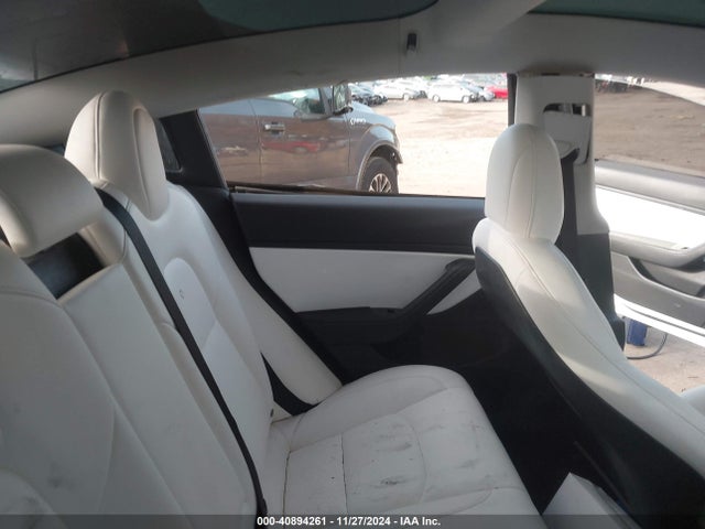 2020 TESLA MODEL 3 5YJ3E1EA0LF798012 Photo 4