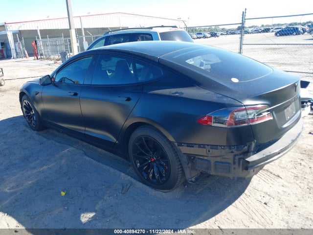 2020 TESLA MODEL S 5YJSA1E23LF357703 Photo 2