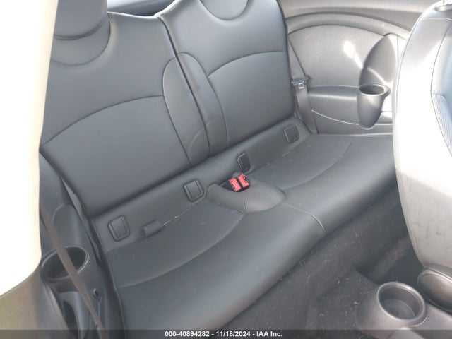 2011 MINI COOPER CLUBMAN WMWZF3C51BT187830 Photo 7