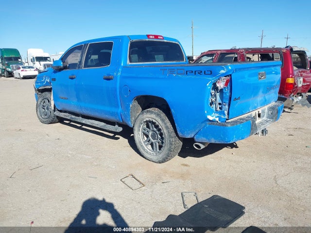 5TFDY5F18KX852632 Toyota Tundra Trd Pro 5.7l V8