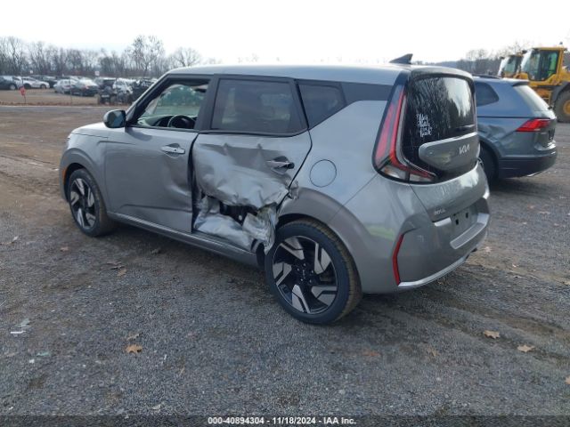 KNDJ53AU8P7853854 KIA Soul Gt-line