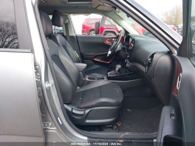 KNDJ53AU8P7853854 KIA Soul Gt-line