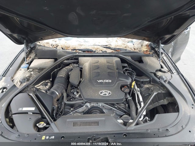 Hyundai Genesis 3.8 2016 KMHGN4JE4GU107939 Image 10