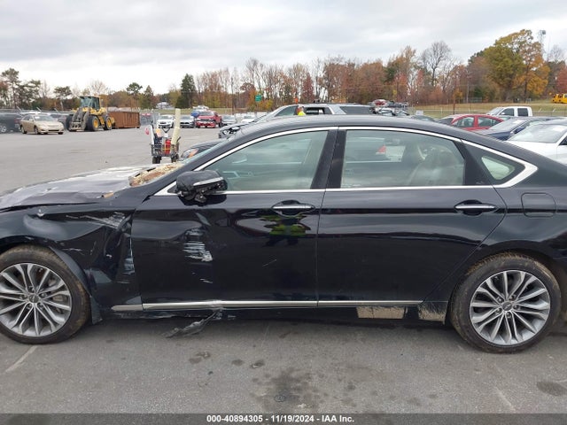 Hyundai Genesis 3.8 2016 KMHGN4JE4GU107939 Image 13