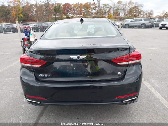 Hyundai Genesis 3.8 2016 KMHGN4JE4GU107939 Image 15
