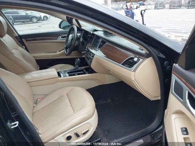 Hyundai Genesis 3.8 2016 KMHGN4JE4GU107939 Image 5
