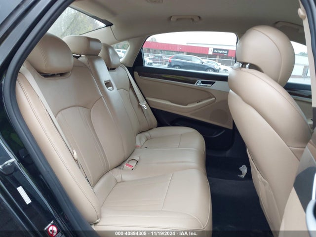 Hyundai Genesis 3.8 2016 KMHGN4JE4GU107939 Image 8