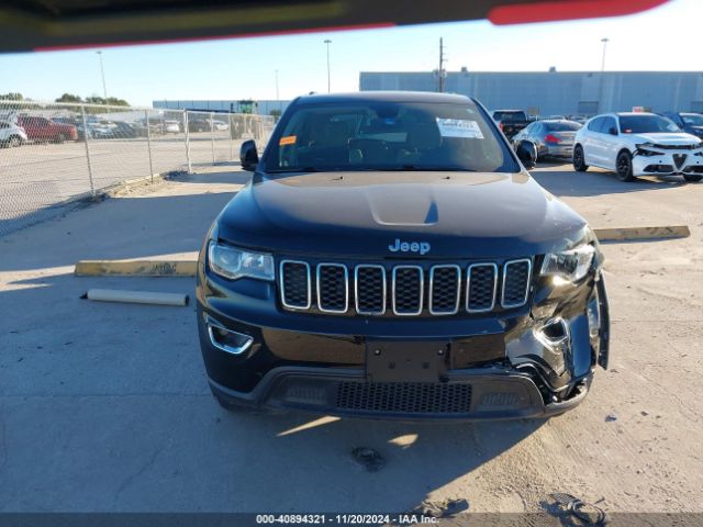 1C4RJEAG4HC757071 Jeep Grand Cherokee Laredo 4x2