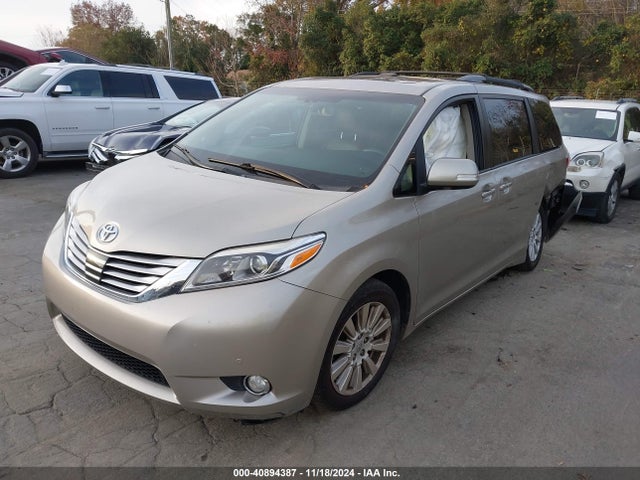 5TDYZ3DC6HS768749 Toyota Sienna Limited Premium 7 Passenger