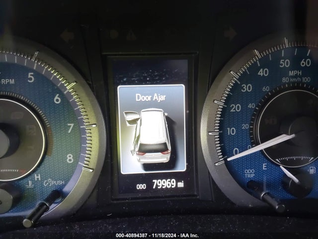 5TDYZ3DC6HS768749 Toyota Sienna Limited Premium 7 Passenger