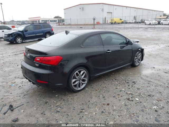 KNAFZ6A39G5576367 KIA Forte Koup Sx