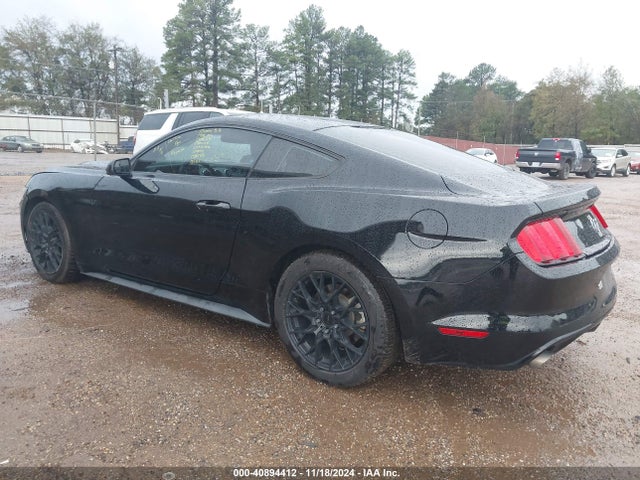 1FA6P8AM2H5306403 Ford Mustang V6