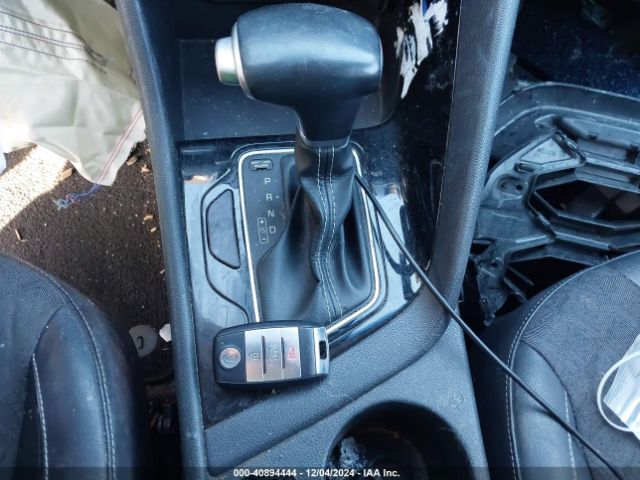 KNDCC3LC2H5076491 KIA NIRO EX