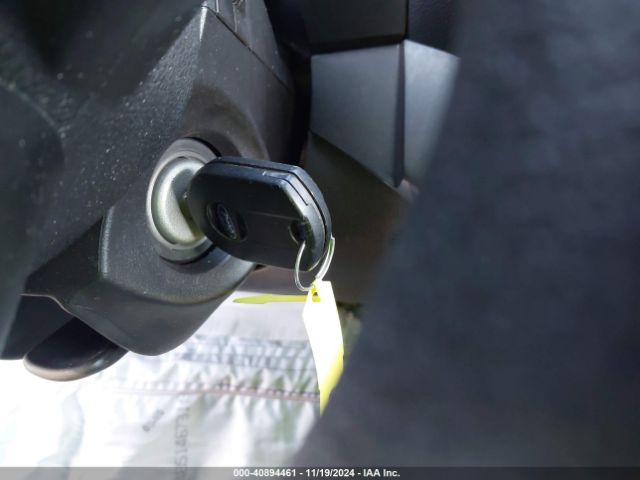 1FMCU9GD9HUE00220 Ford ESCAPE SE