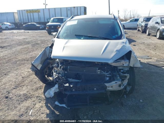 1FMCU9GD9HUE00220 Ford ESCAPE SE