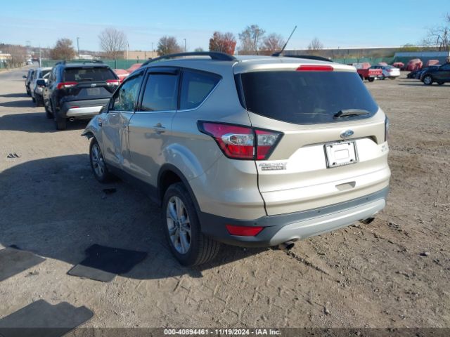 1FMCU9GD9HUE00220 Ford ESCAPE SE