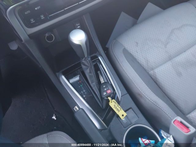 5YFBURHE1KP925946 Toyota COROLLA LE