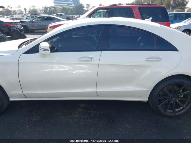 WDDLJ9BB9EA128032 Mercedes-Benz Cls 550 4matic