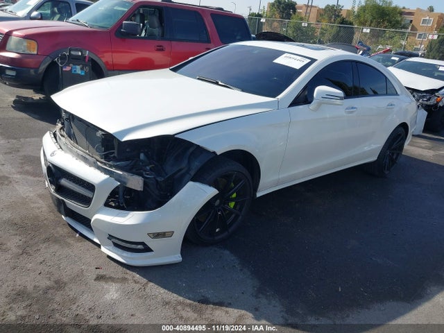 WDDLJ9BB9EA128032 Mercedes-Benz Cls 550 4matic