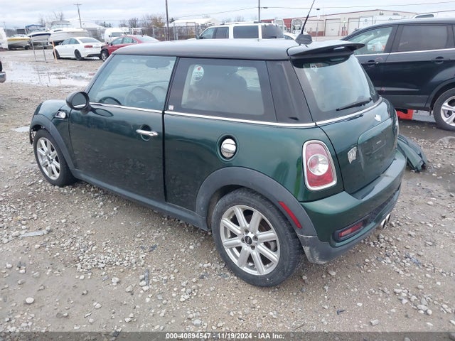 2012 MINI COOPER S WMWSV3C52CTY18364 Photo 2