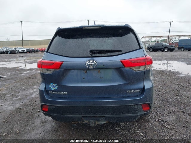 Toyota Highlander Xle 2019 5TDJZRFH5KS739389 Image 16