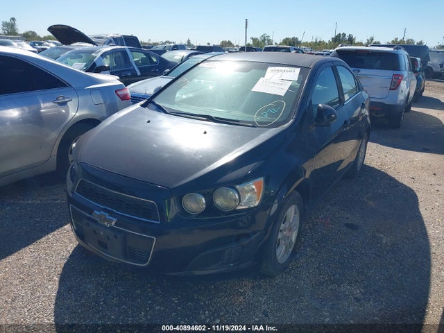 1G1JC5SH9F4126783 Chevrolet Sonic Lt Auto
