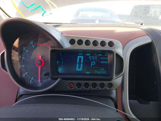 1G1JC5SH9F4126783 Chevrolet Sonic Lt Auto