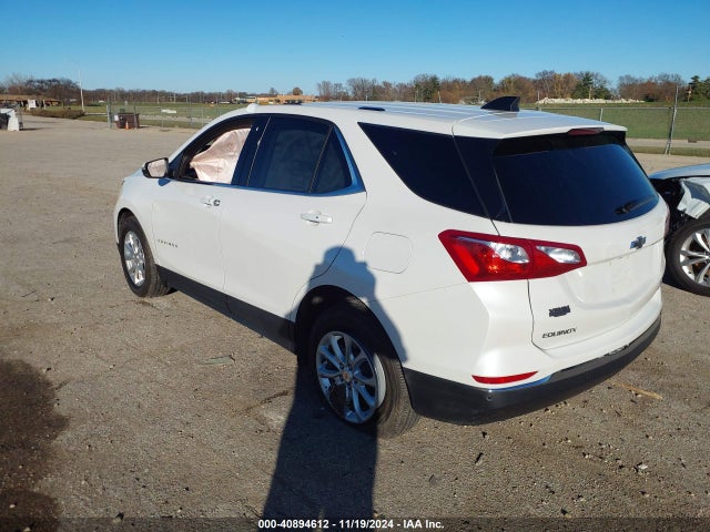 Chevrolet EQUINOX LT 2019 2GNAXUEV4K6303098 Image 3