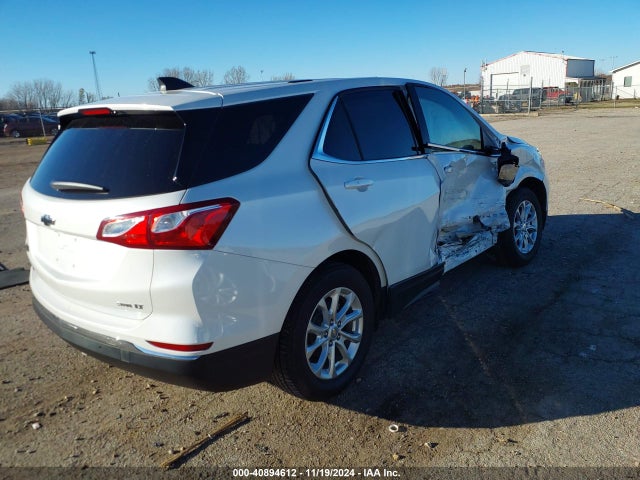 Chevrolet EQUINOX LT 2019 2GNAXUEV4K6303098 Image 4