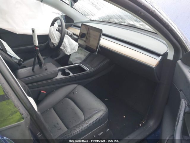 7SAYGDEE3NA007432 Tesla Model Y Long Range Dual Motor All-wheel Drive