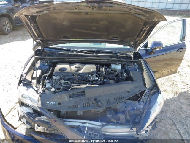 4T1F31AK7NU584710 Toyota Camry Xle Hybrid