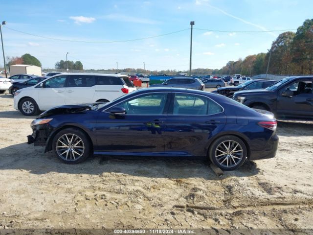 4T1F31AK7NU584710 Toyota Camry Xle Hybrid