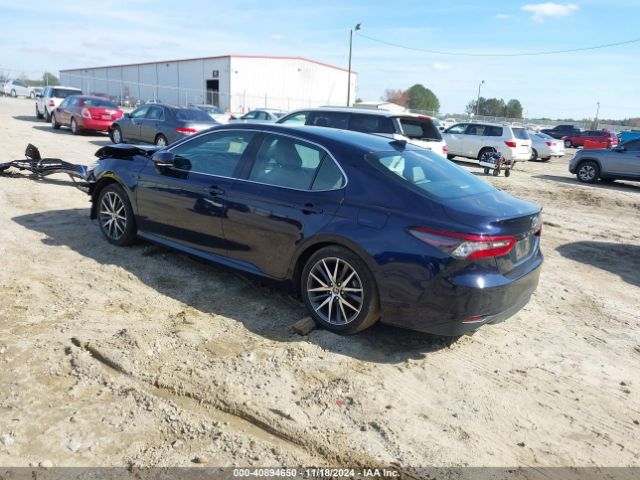 4T1F31AK7NU584710 Toyota Camry Xle Hybrid