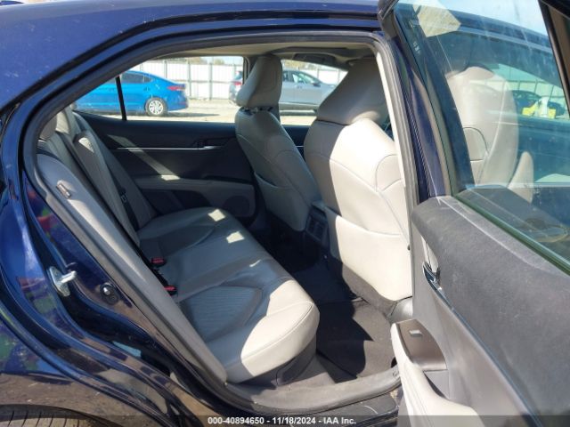 4T1F31AK7NU584710 Toyota Camry Xle Hybrid