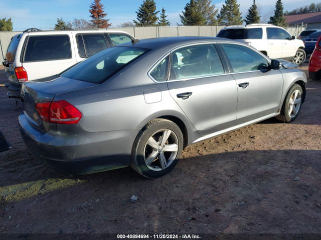 1VWAT7A39EC026774 Volkswagen Passat 1.8t Wolfsburg Edition